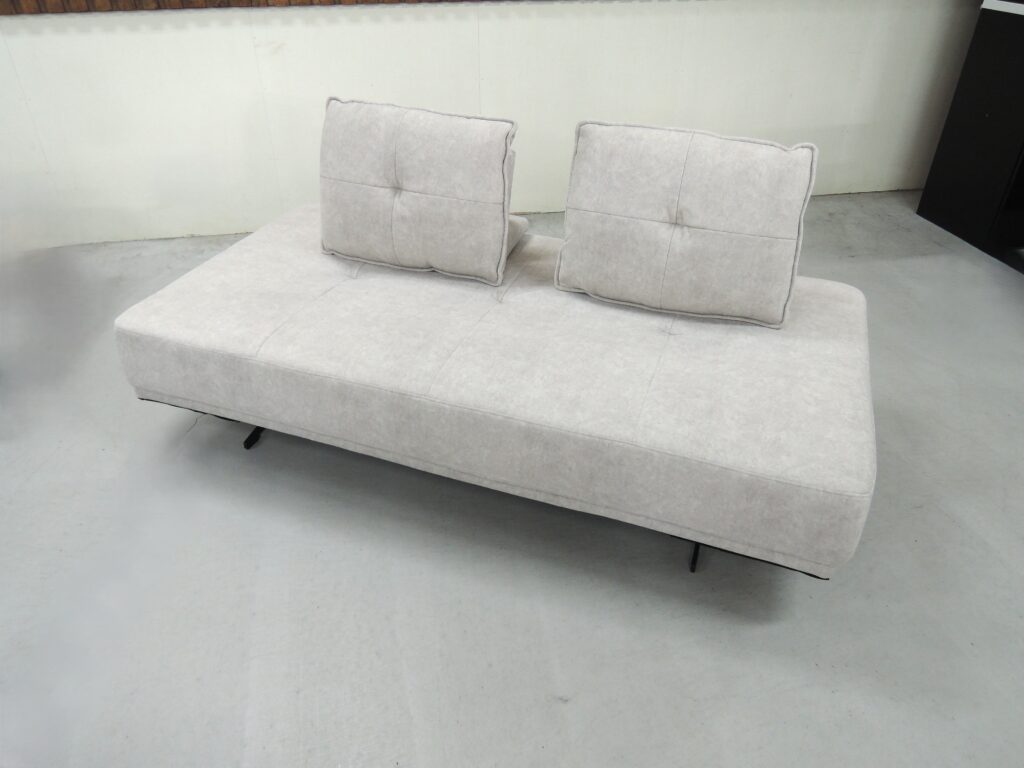 ３Ｐアイランドソファ　ディーノ