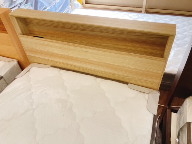 ベッドフレーム　家具のアウトレット＆直輸入　エフデポ　広島