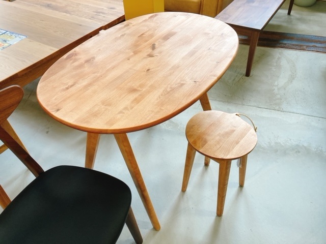 セラミック　食堂テーブル　家具のアウトレット＆直輸入　エフデポ　広島　家具　ソファ　ベッド　マットレスが安い