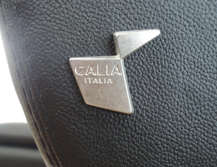 CALIA ITALIA 家具のアウトレット＆直輸入エフデポ/広島/家具/ソファ/ベッド/マットレス