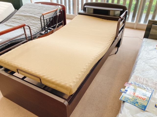電動ベッド　広島　家具の新品アウトレット＆直輸入　エフデポ