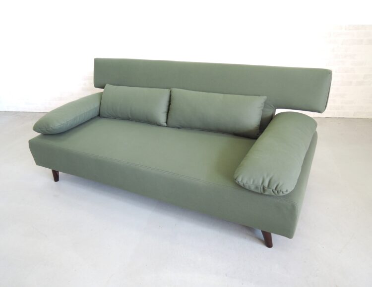 広島ソファーベッド　家具の新品アウトレット＆直輸入エフデポ