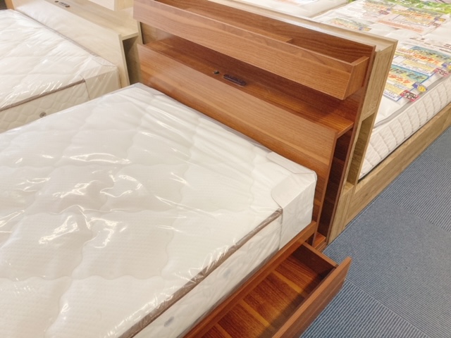 広島ベッド＆マットレス　家具の新品アウトレット＆直輸入エフデポ