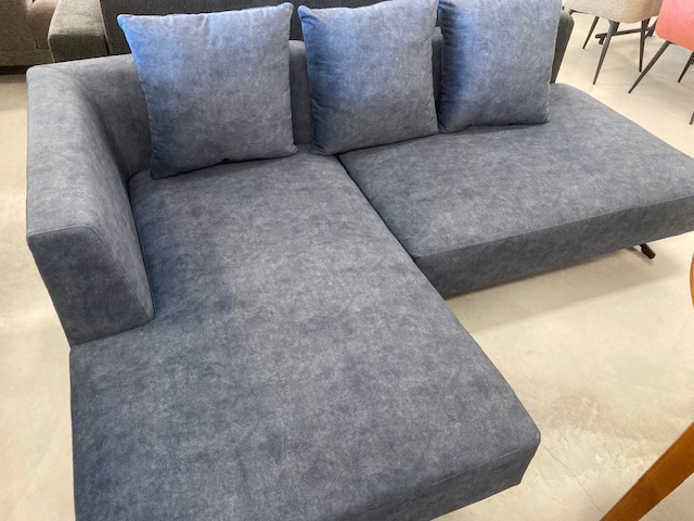 広島家具ベッド　家具の新品アウトレット＆直輸入エフデポ広島商工センター店