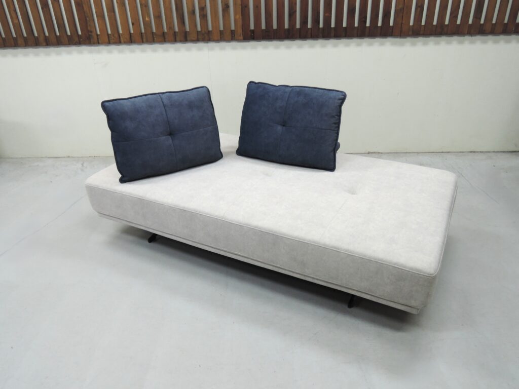 ３Ｐアイランドソファ　ディーノ