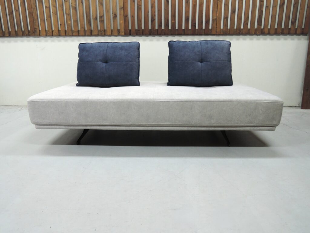 ３Ｐアイランドソファ　ディーノ