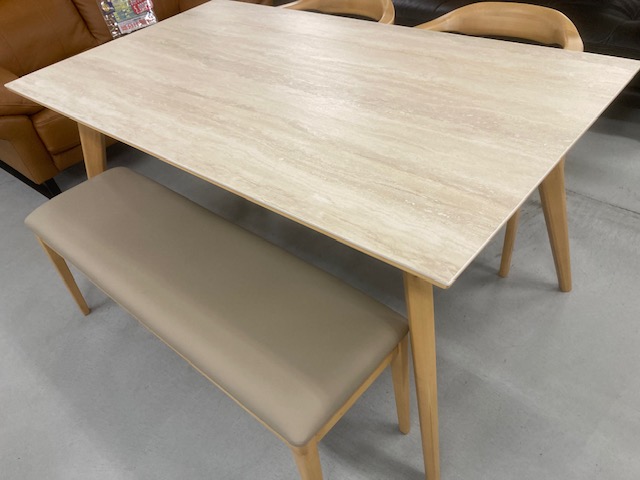 広島家具ベッド　家具の新品アウトレット＆直輸入エフデポ広島商工センター店