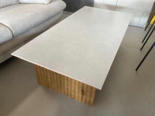 広島家具ベッド　家具の新品アウトレット＆直輸入エフデポ広島商工センター店