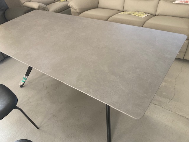 広島家具ベッド　家具の新品アウトレット＆直輸入エフデポ広島商工センター店