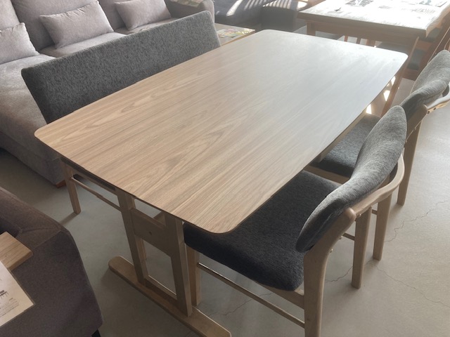 広島家具ベッド　家具の新品アウトレット＆直輸入エフデポ広島商工センター店