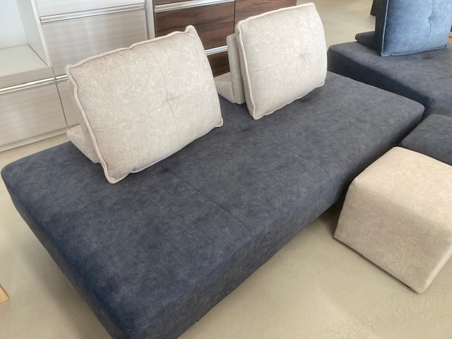 広島家具ベッド　家具の新品アウトレット＆直輸入エフデポ広島商工センター店