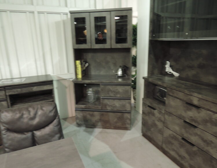 広島家具ベッド　家具の新品アウトレット＆直輸入エフデポ広島商工センター店