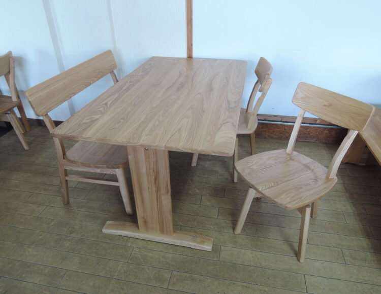 広島家具ベッド　家具の新品アウトレット＆直輸入エフデポ広島商工センター店