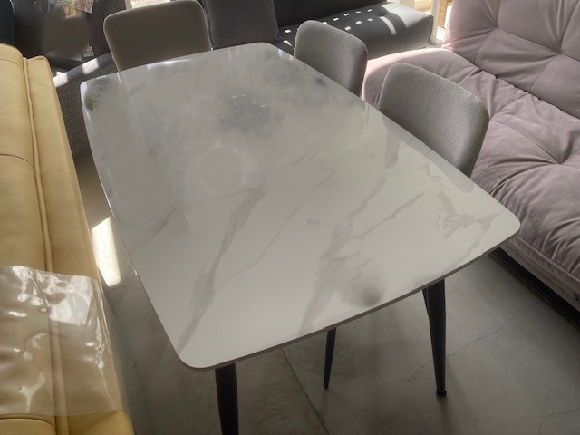 広島家具ベッド　家具の新品アウトレット＆直輸入エフデポ広島商工センター店