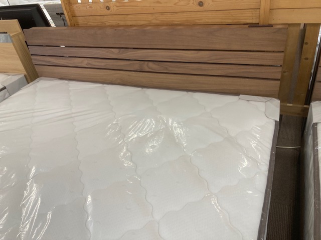 広島家具ベッド　家具の新品アウトレット＆直輸入エフデポ広島商工センター店