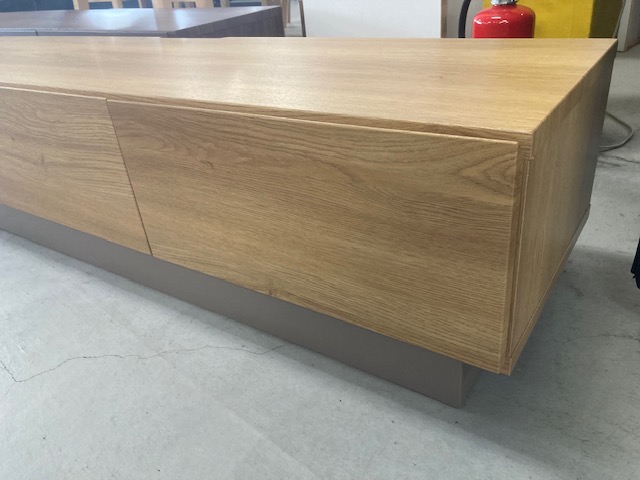 広島家具ベッド　家具の新品アウトレット＆直輸入エフデポ広島商工センター店