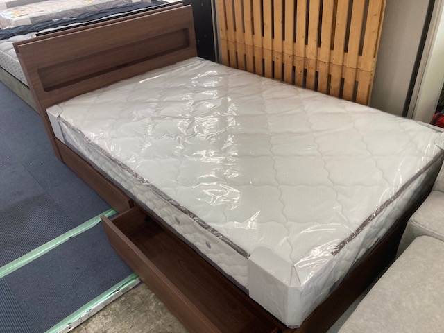 広島家具ベッド　家具の新品アウトレット＆直輸入エフデポ広島商工センター店