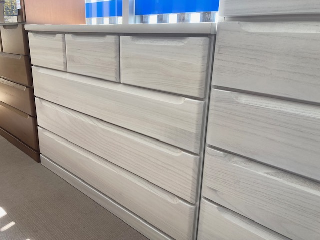 広島家具ベッド　家具の新品アウトレット＆直輸入エフデポ広島商工センター店
