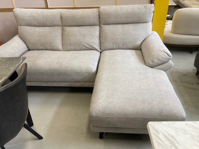 広島家具ベッド　家具の新品アウトレット＆直輸入　エフデポ広島商工センター店