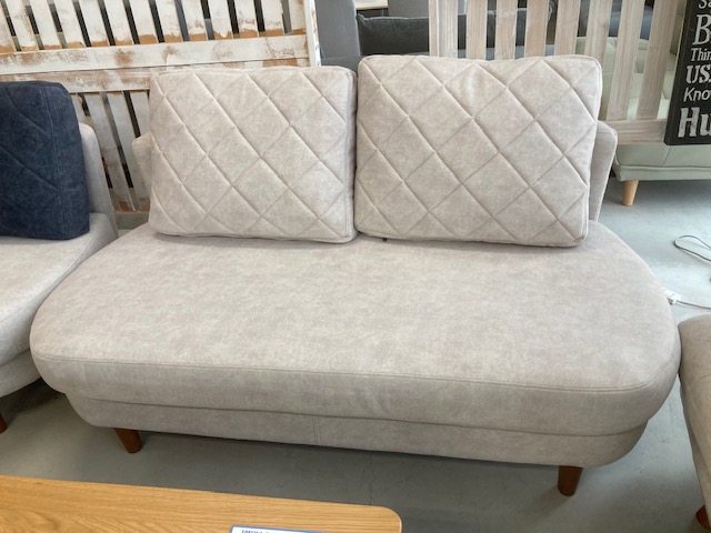 広島家具ベッド　家具の新品アウトレット＆直輸入エフデポ広島商工センター店